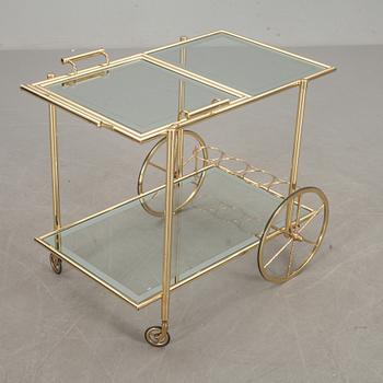 SERVERINGSVAGN, 1900-talets andra hälft.