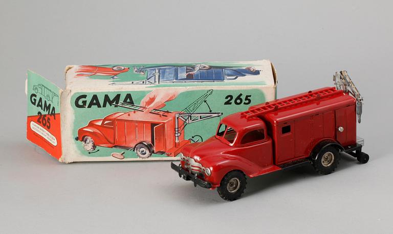 A German Gama fire engine 260 and towing vehicle 265, 1950s.