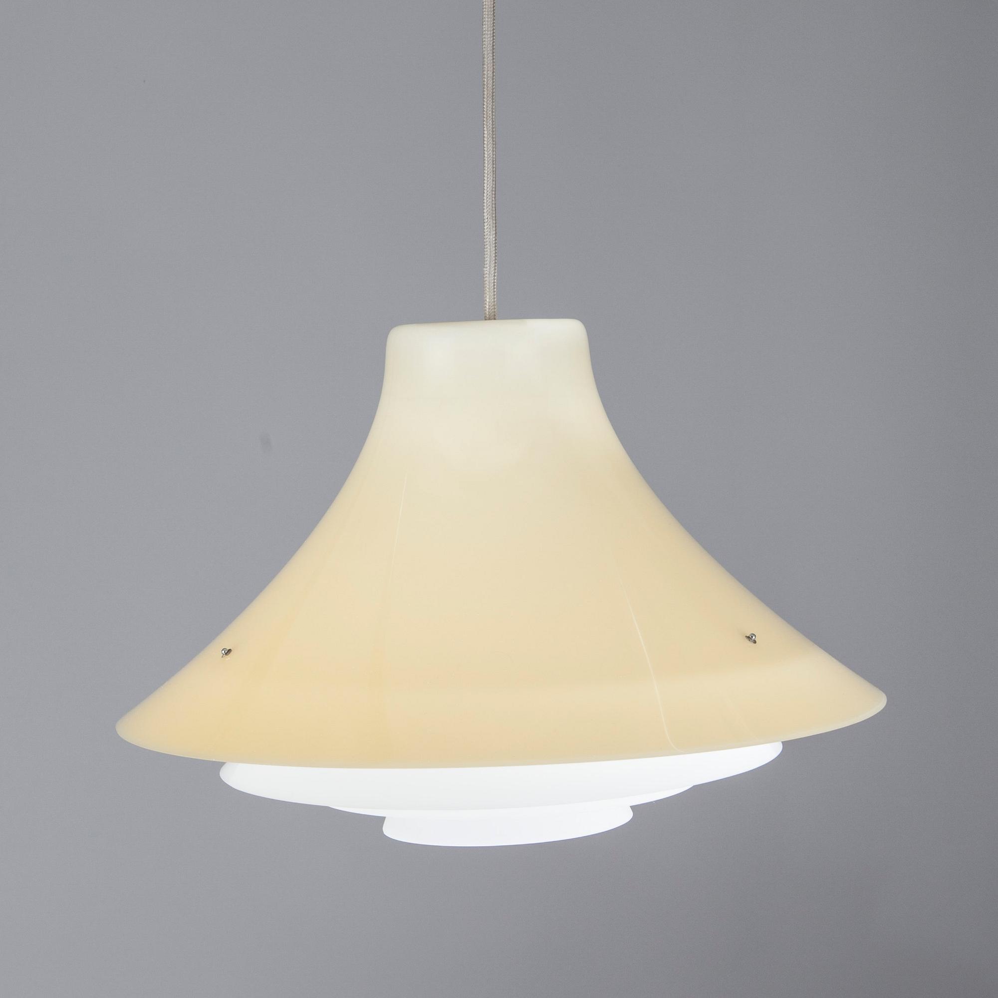 TAKLAMPA, 1960-tal. Höjd 60 cm.