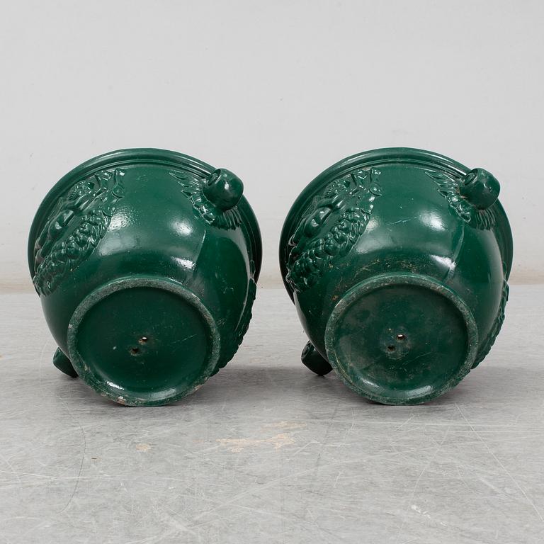 A pair of aluminum garden vases, Byarum.