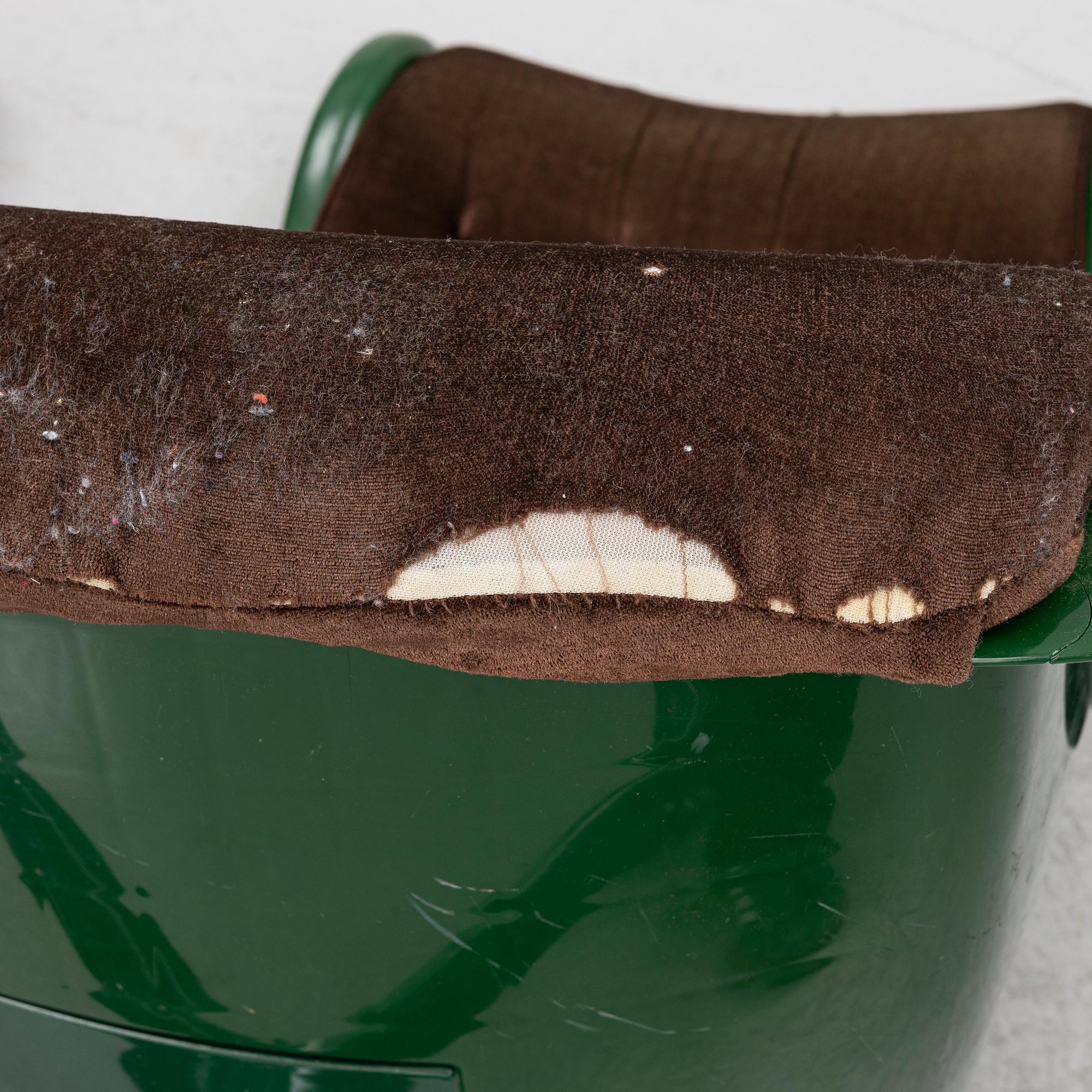 Alf Svensson, & Yngve Sandström, armchairs, a pair, "Form 8"/"Galaxy", DUX, 1970s.