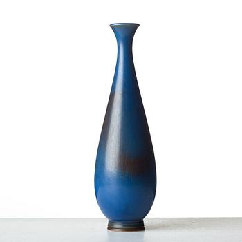 Berndt Friberg, a stoneware vase, Gustavsberg studio, Sweden 1960.