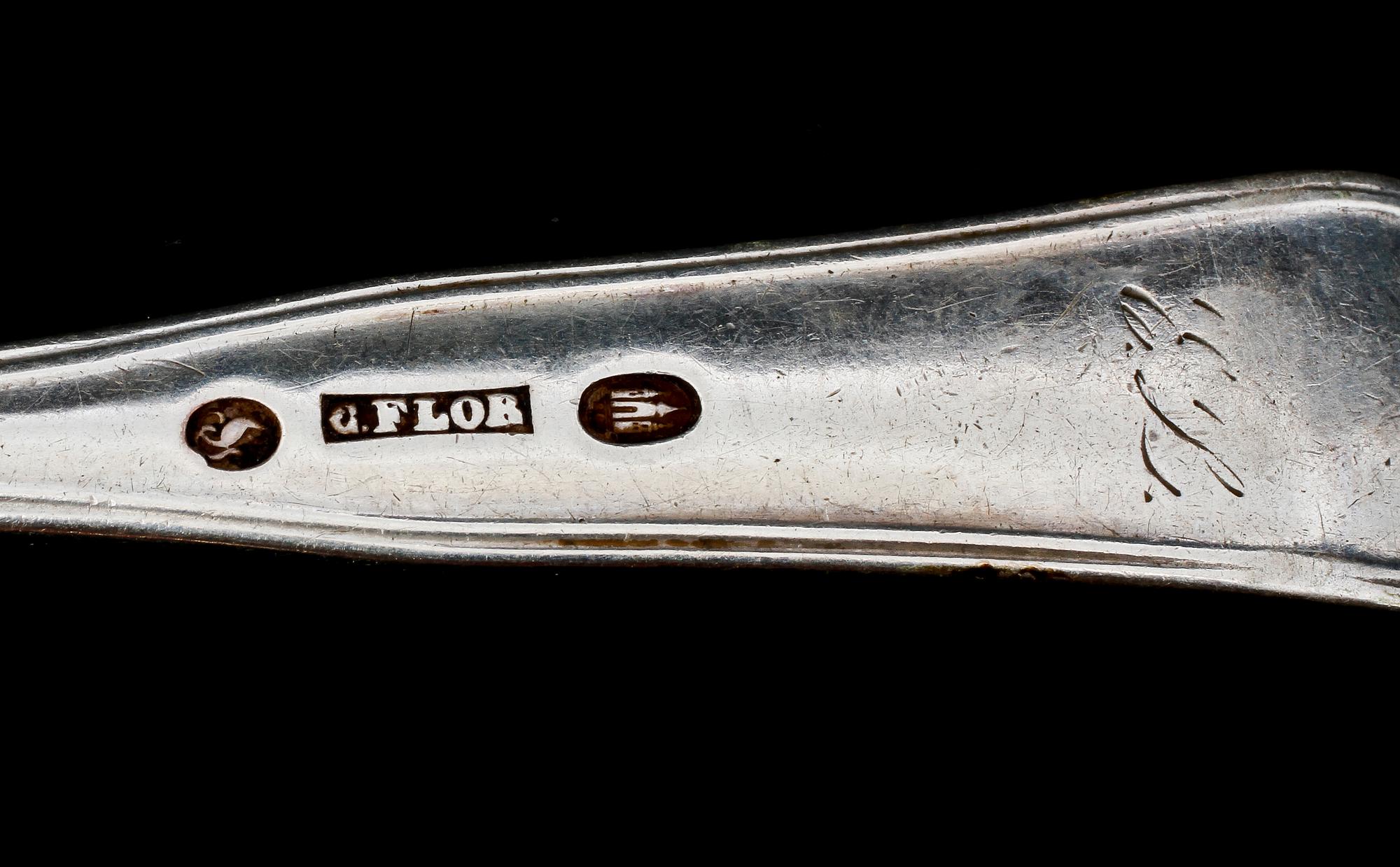 PARTI SILVER, ca 40 delar, Sverige, Danmark, England, Tyskland, 1900-tal. Vikt 1314 g.