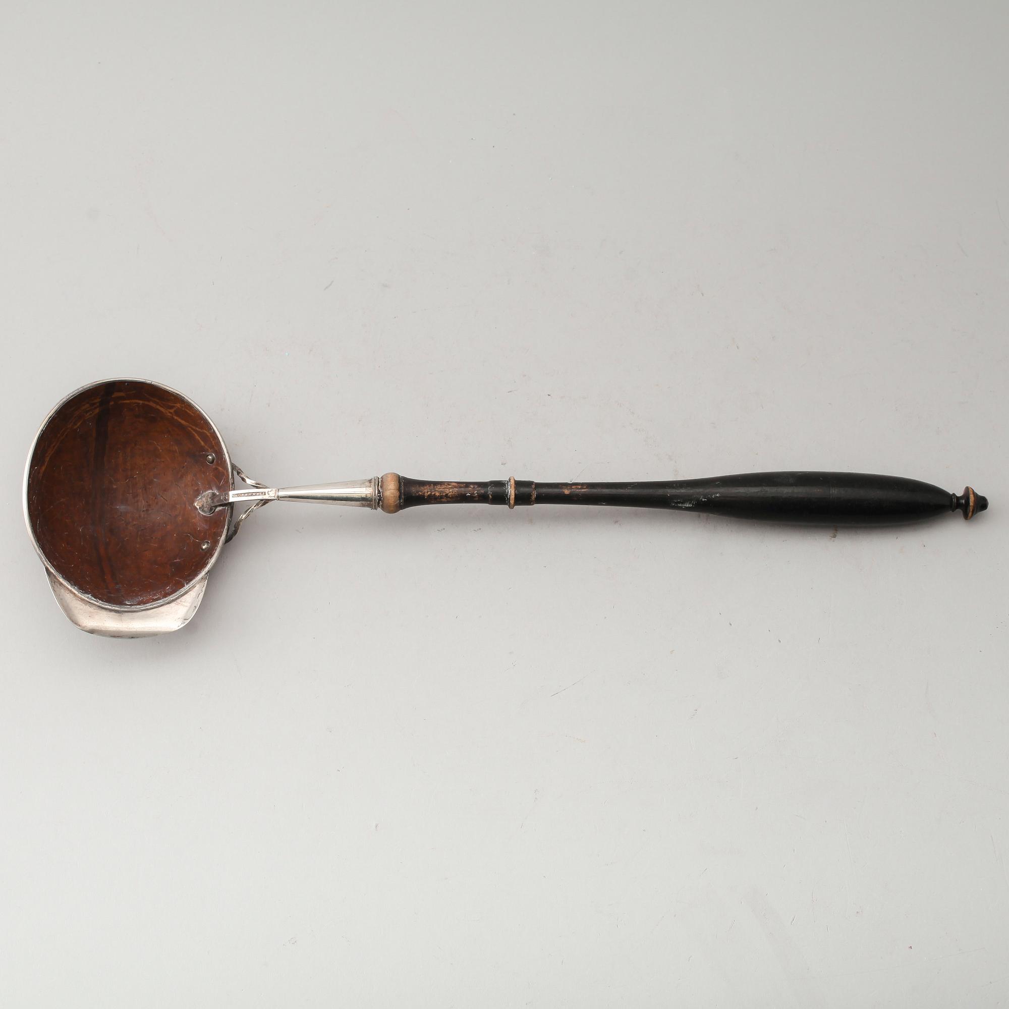 SOPPSLEV, kokosnöt och sannolikt silver, I. Hansson, 1800-tal.