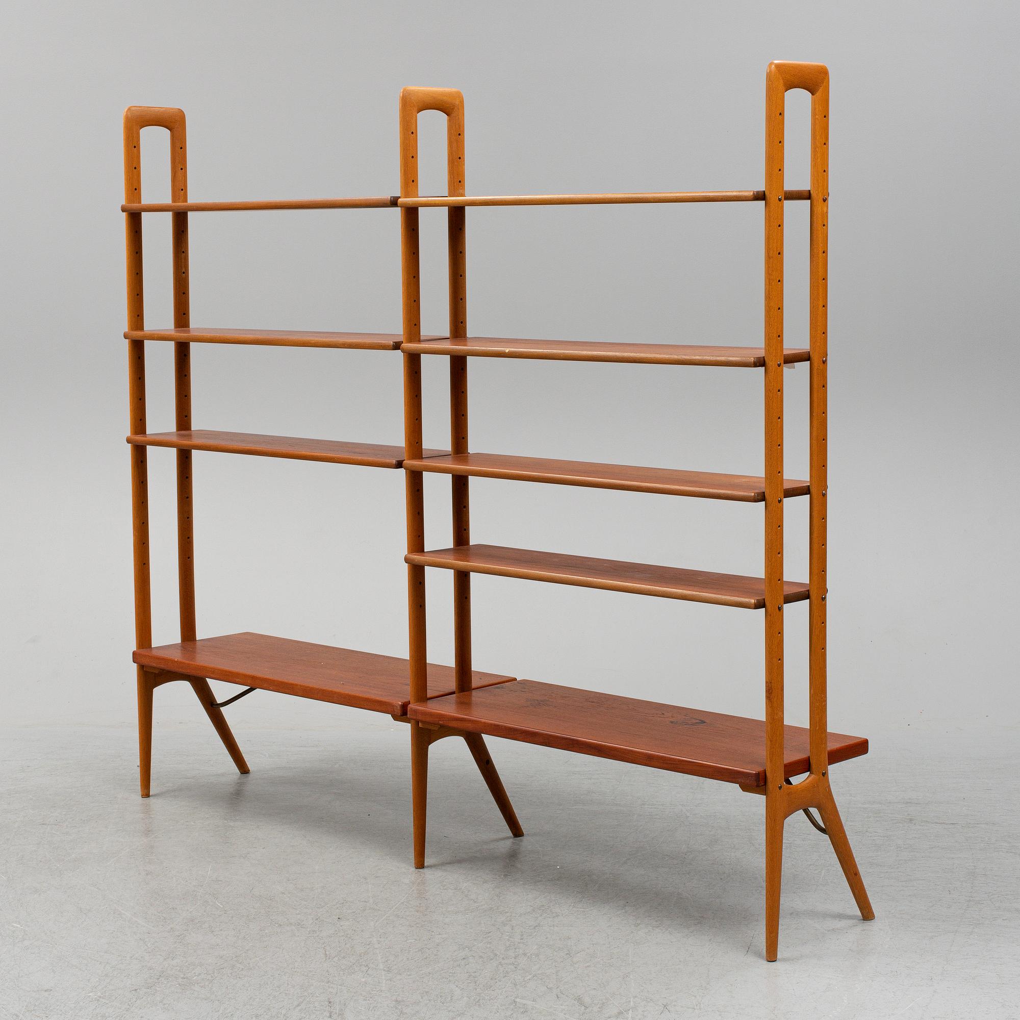 A KURT ØSTERVIG shelf, mid 20th century.
