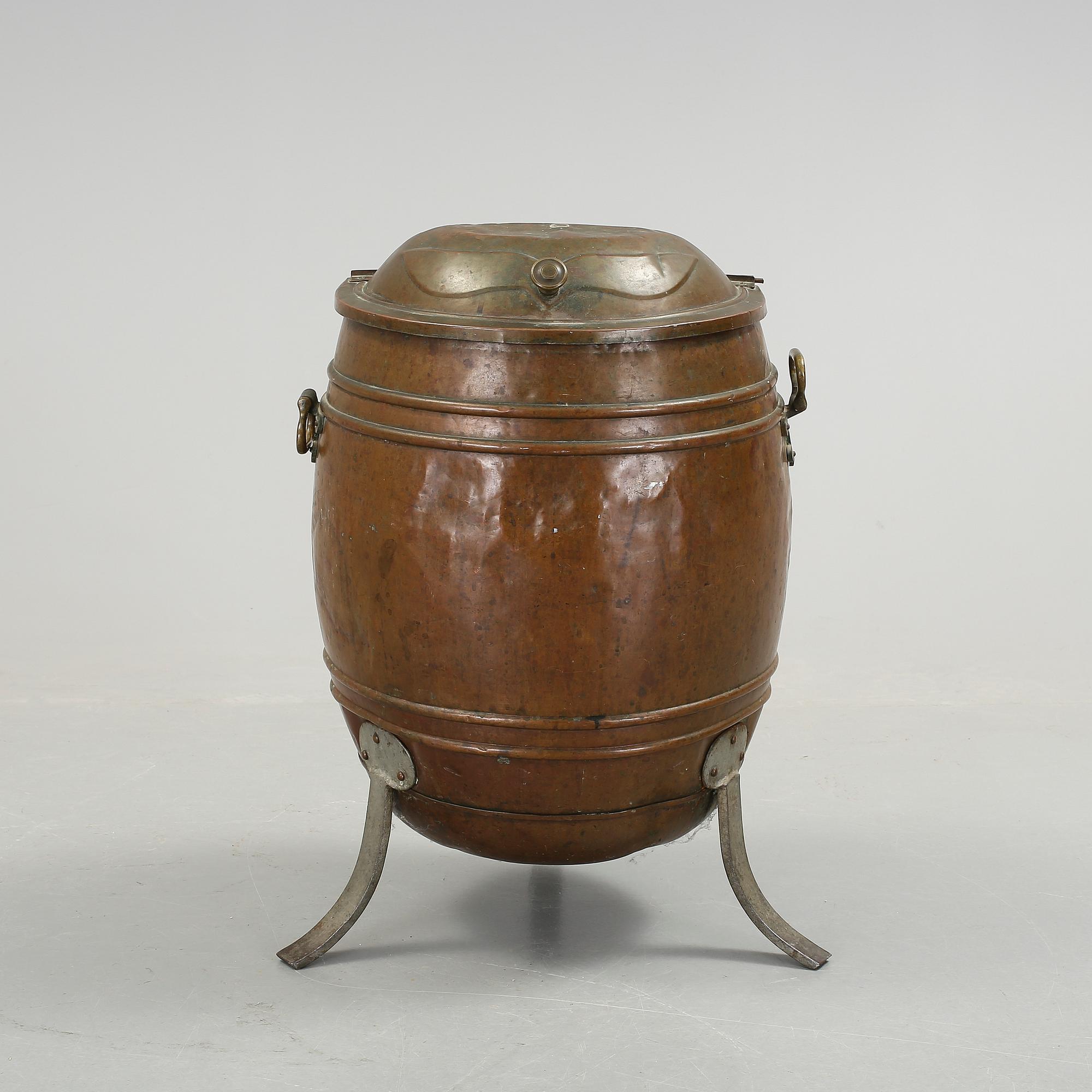 VATTENTUNNA, koppar, 1800-tal.