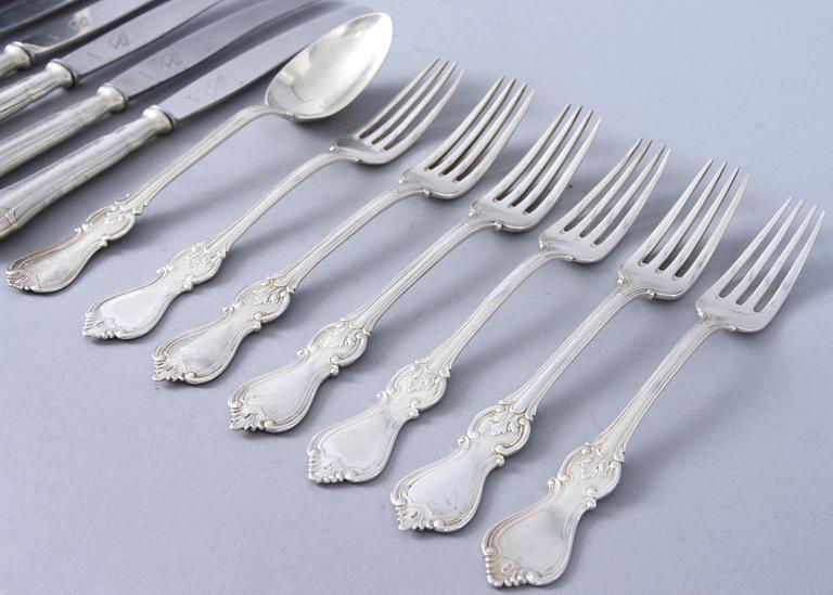BESTICKSERVISDELAR, 18 delar, silver, bl a "Olga" samt Olgaliknande modell.