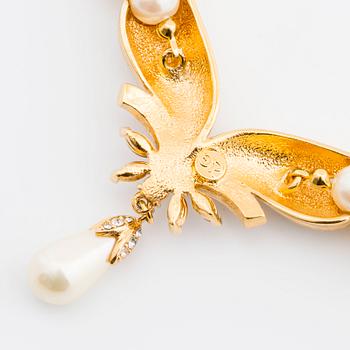 OSCAR DE LA RENTA, halsband och örhängen.