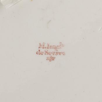 A set of 16 Sévrès plates, Paris, 1804-09. With Axel von Fersens monogram.