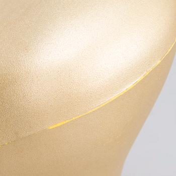 RAHI, "The Tooth Stool", design Philippe Starck, muovia.