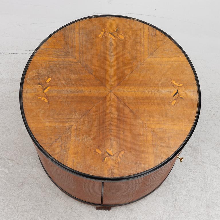 Bar cabinet/table. First half of the 20th century.