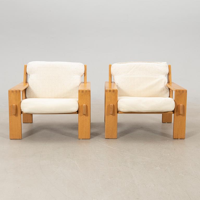 Esko Pajamies, a pair of "Bonanza" armchairs for Asko Furniture Finland, 1960s/70s.