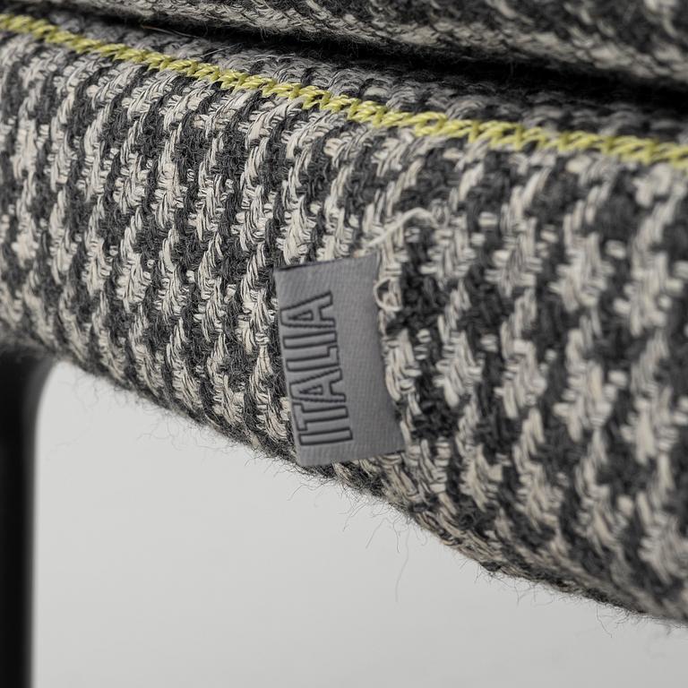 Fotpall, B&B Italia, Italien, samtida.