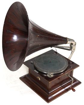 TRATTGRAMMOFON, His Master's Voice, 1900-talets början.