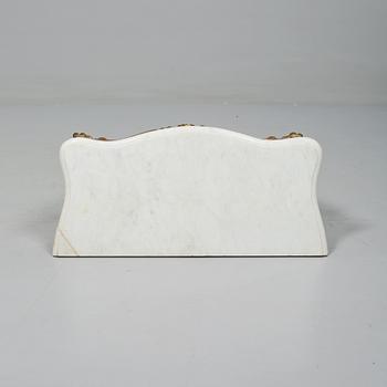 KONSOLBORD, nyrokoko, 1800-talets slut.