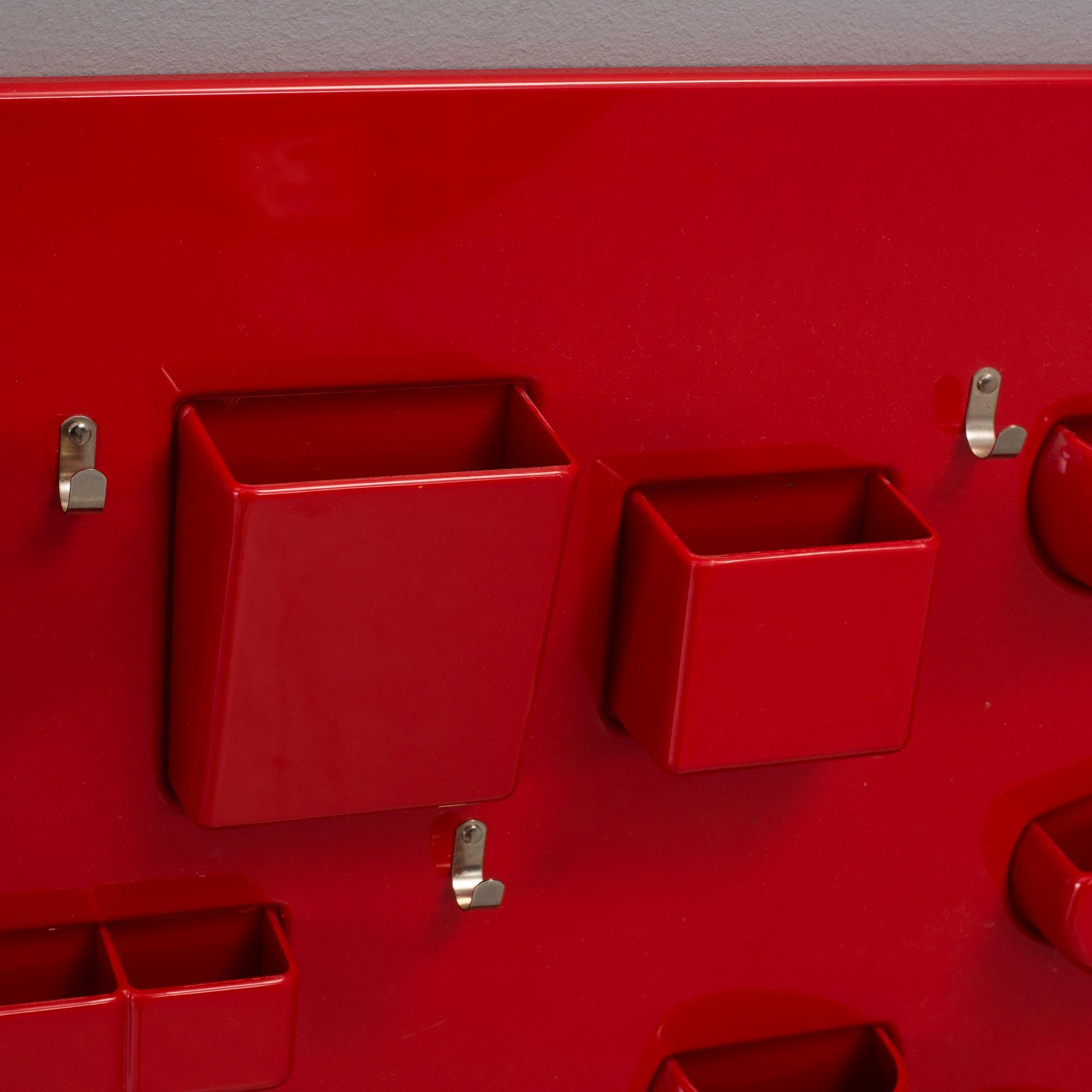 DOROTHEE MAURER-BECKER, väggförvaring, plast, "UtenSilo", formgiven 1969.