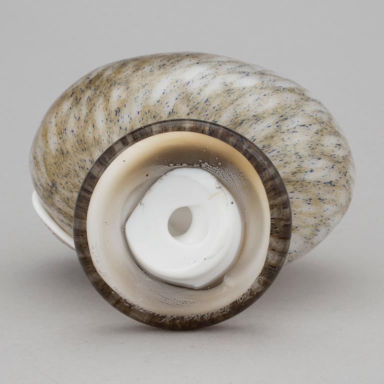 OIVA TOIKKA, figur, glass, signed, Nuutajärvi, Notsjö, Finland.