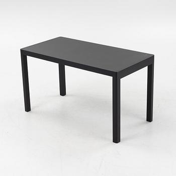 Cecilie Manz, bord, "Workshop table", Muuto, samtida.