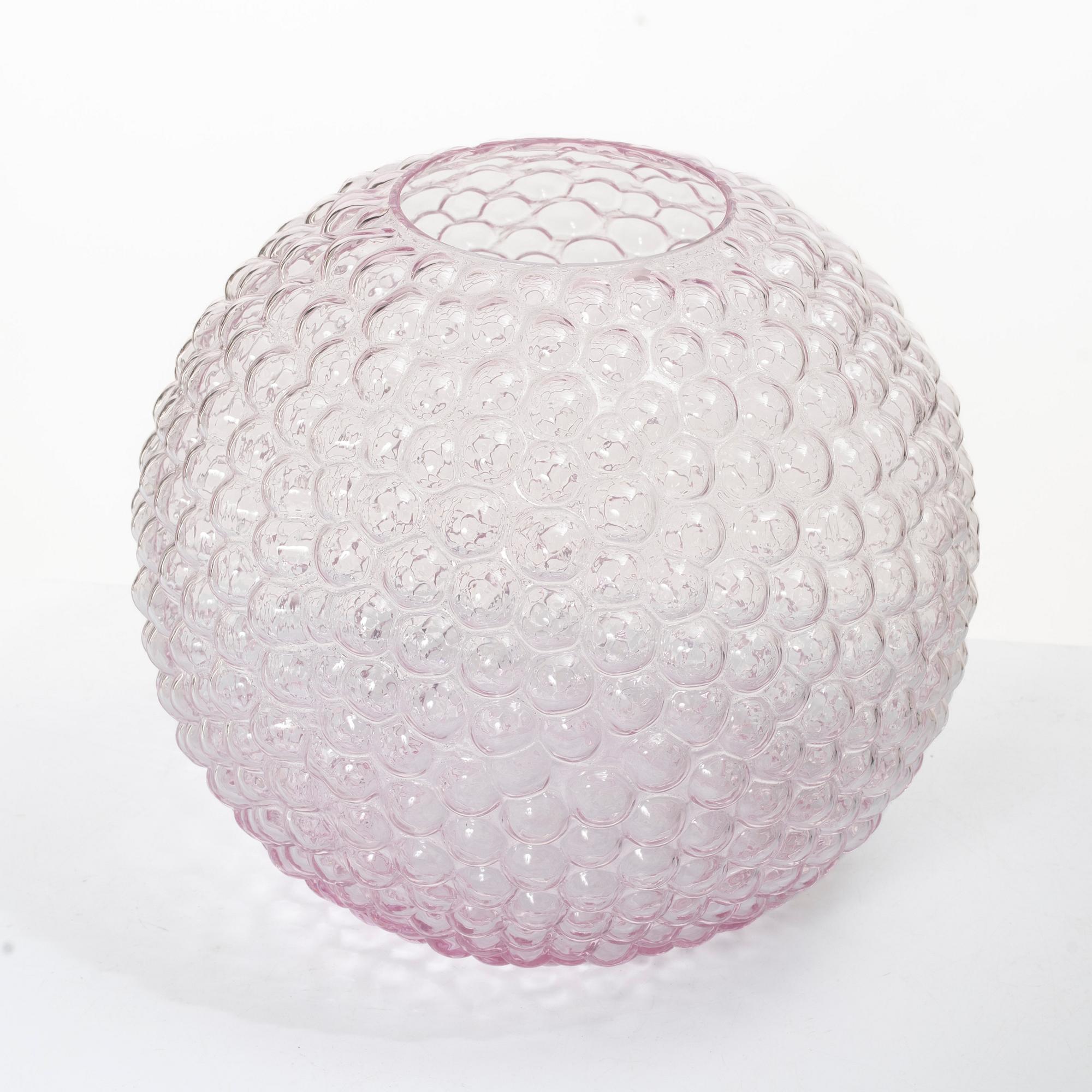 Carina Seth Andersson, Vase, “Dagg”, Firma Svenskt Tenn.