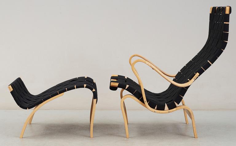 FÅTÖLJ med FOTPALL, "Pernilla" Bruno Mathsson, Dux, 1900-talets slut.