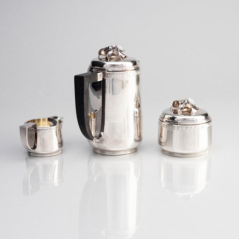 Atelier Borgila, a sterling silver coffee set, 4 pieces, Stockholm 1939 and 1940.