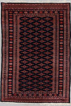 MATTA, old, Orientalisk, sannolikt Kashmere, ca 181x126.