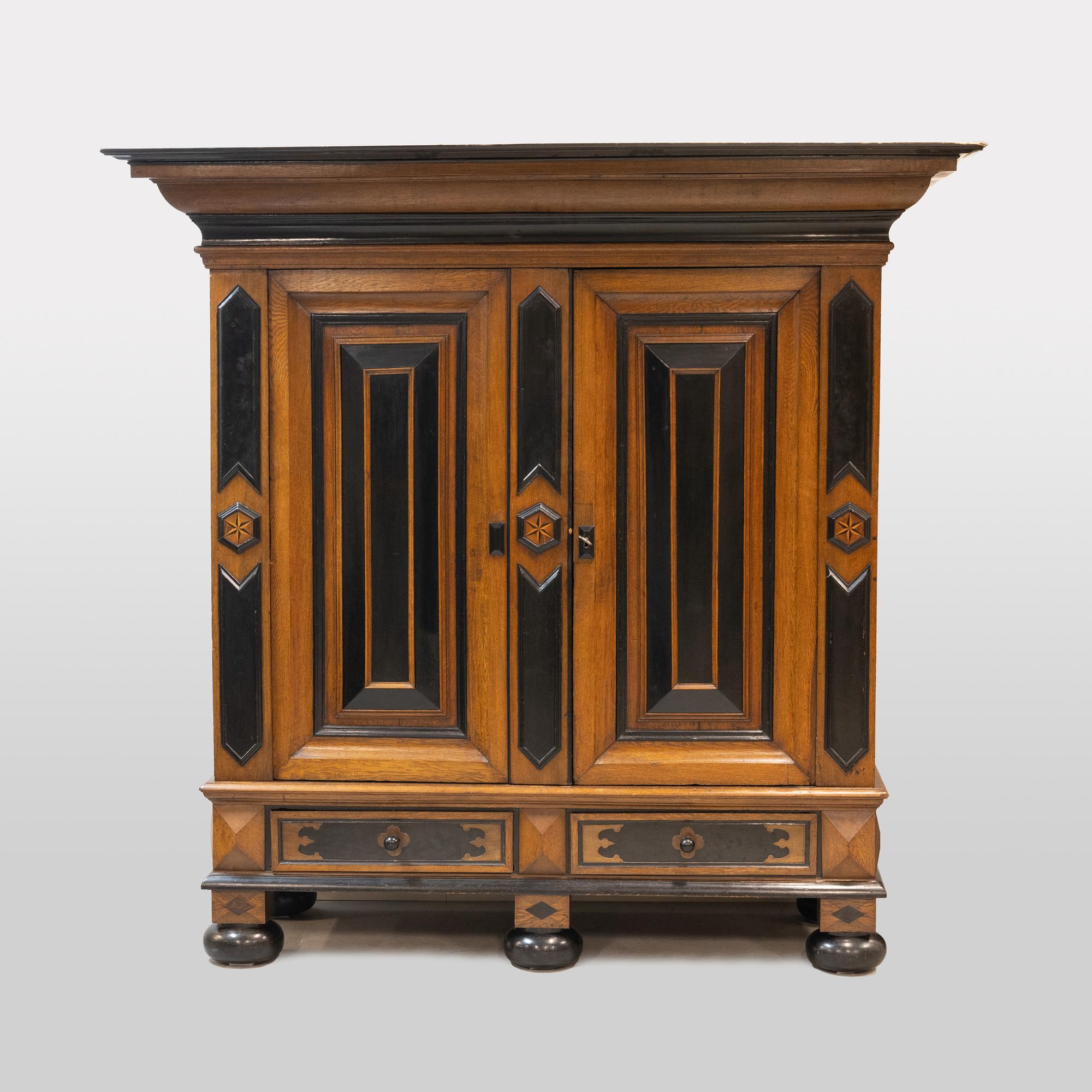 An oak Baroque cabinet, 18th Century.