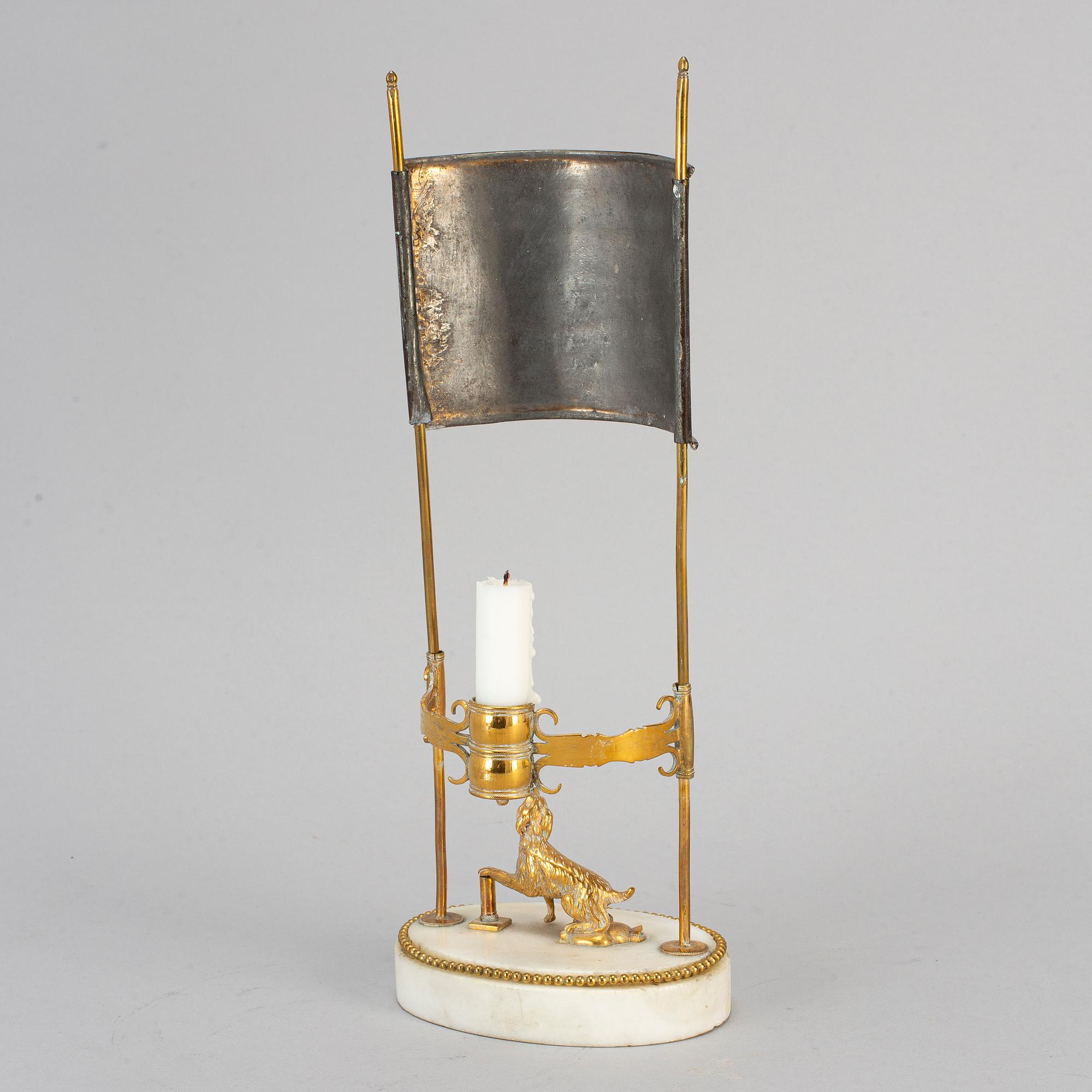 LÄSLAMPA, för ett ljus. Sengustaviansk, omkring år 1800.