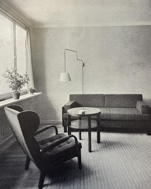 Kooperativa Förbundets Arkitektkontor, a pair of armchairs, executed by Gemla, Diö, 1930s.