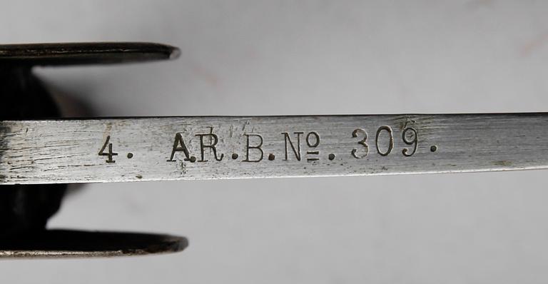 SABEL, m/1831, manskapsvapen för Artilleriet.