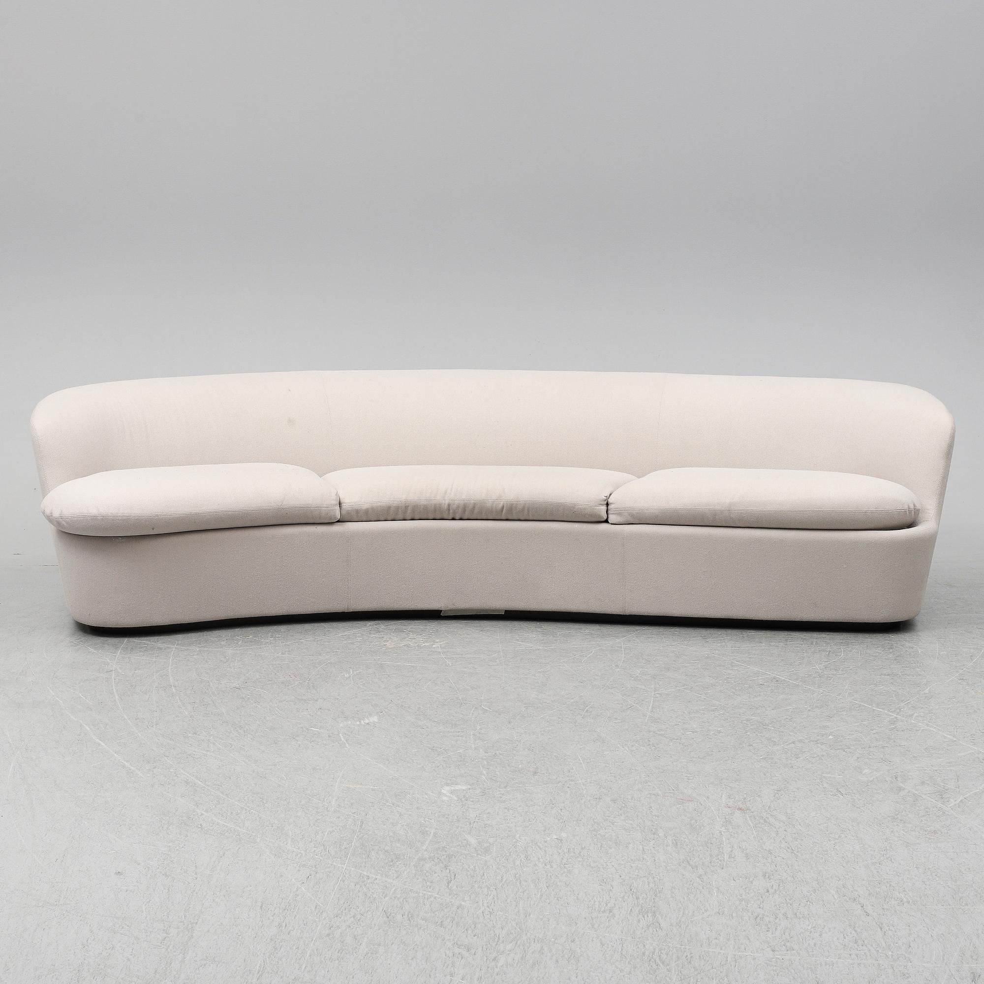 JASPER MORRISON, an 'Orla' sofa, Cappellini, 21st century.