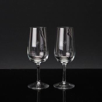 VINGLAS, 6+6 "Bouquet" design Signe Persson Melin, Kosta Boda.