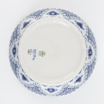 A 'Musselmalet' full-lace porcelain bowl, Denmark, 1979-1983.