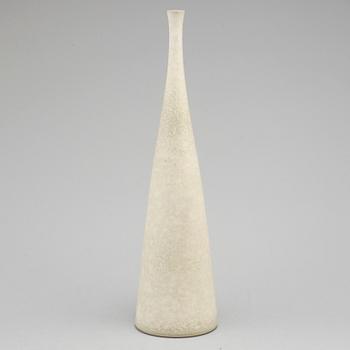 Carl-Harry Stålhane, vas, stengods, ur 1948 års serie, Rörstrand 1950-tal.