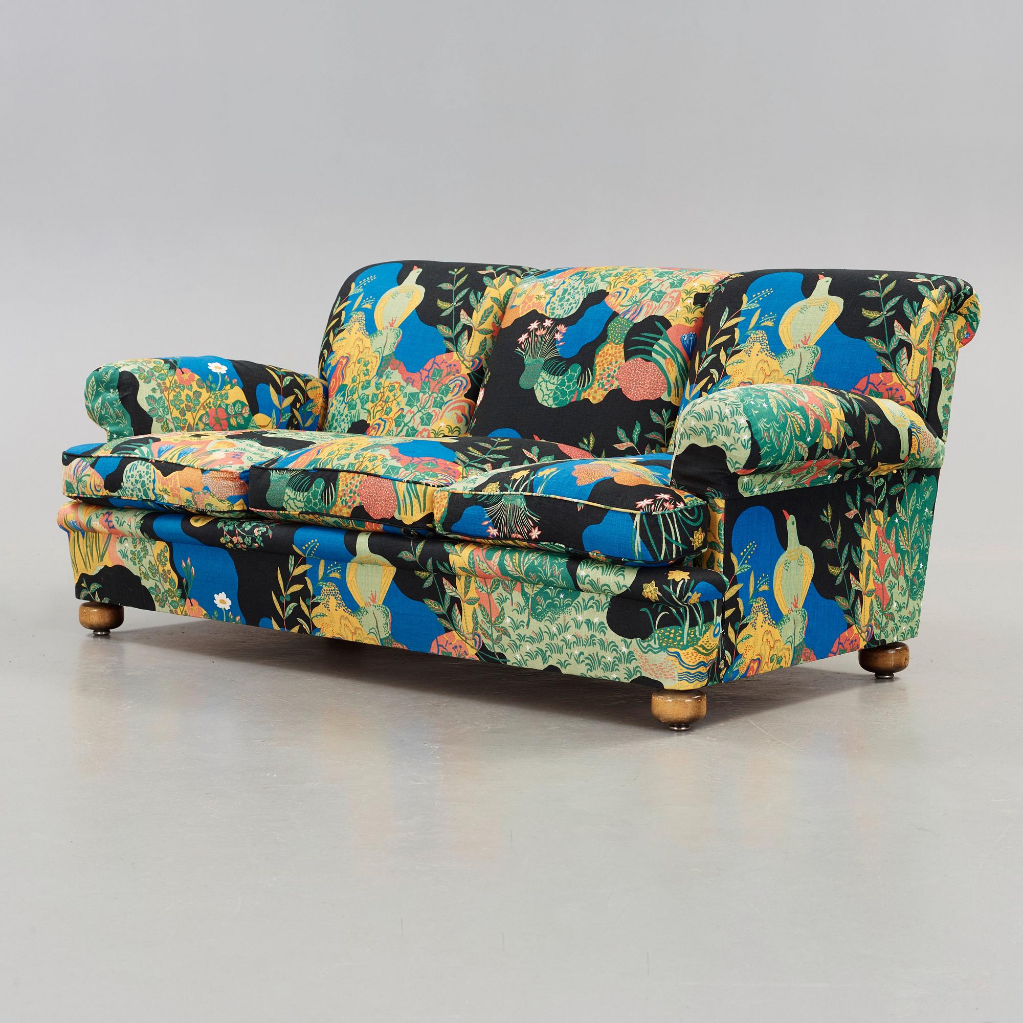 Josef Frank, a 'model 703' sofa, Svenskt Tenn, Sweden.