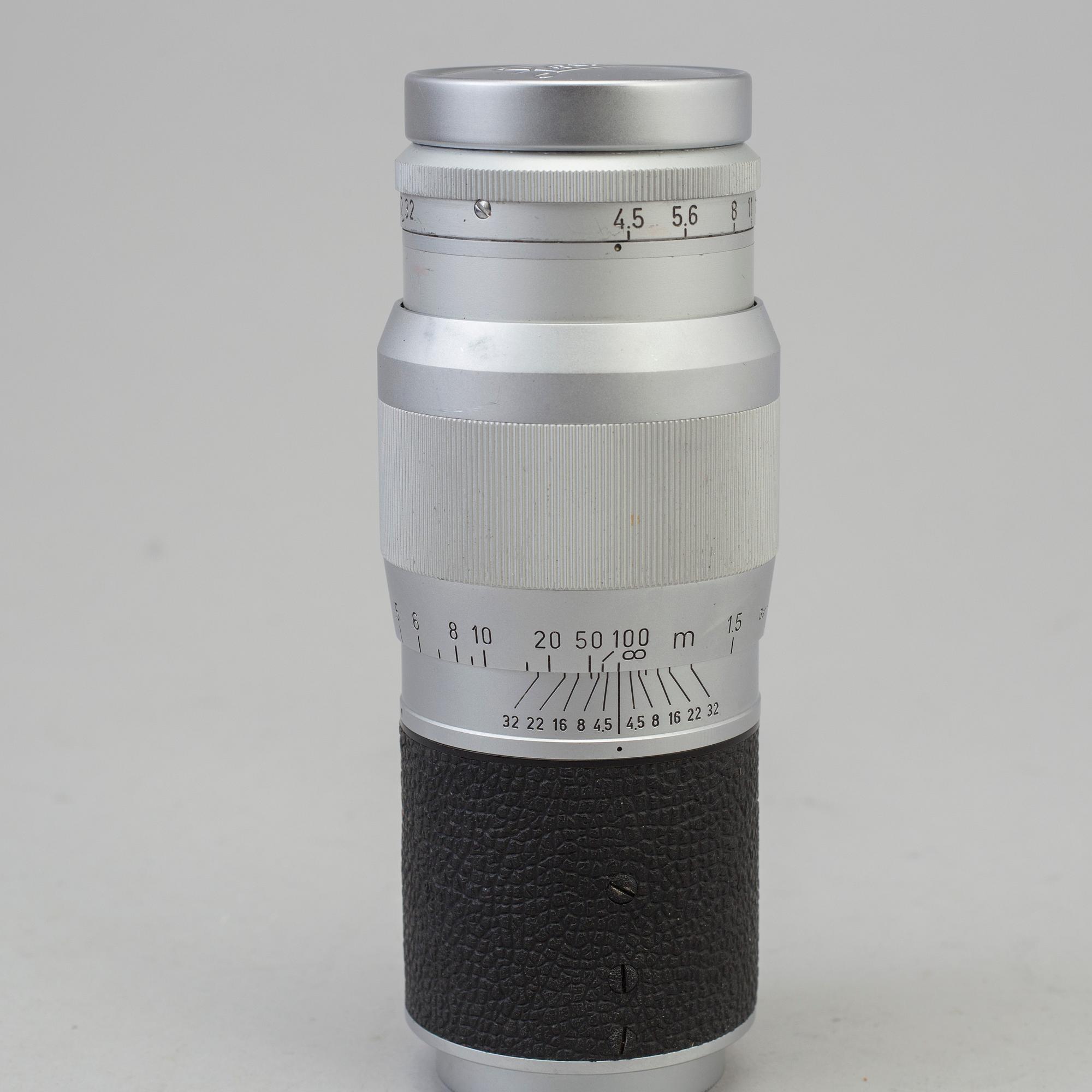 A Leica Leica IIIf no 527327 from 1951. With Elmar f=5 cm 1:3,5, Summarit f=5 cm 1:1,5 and more.