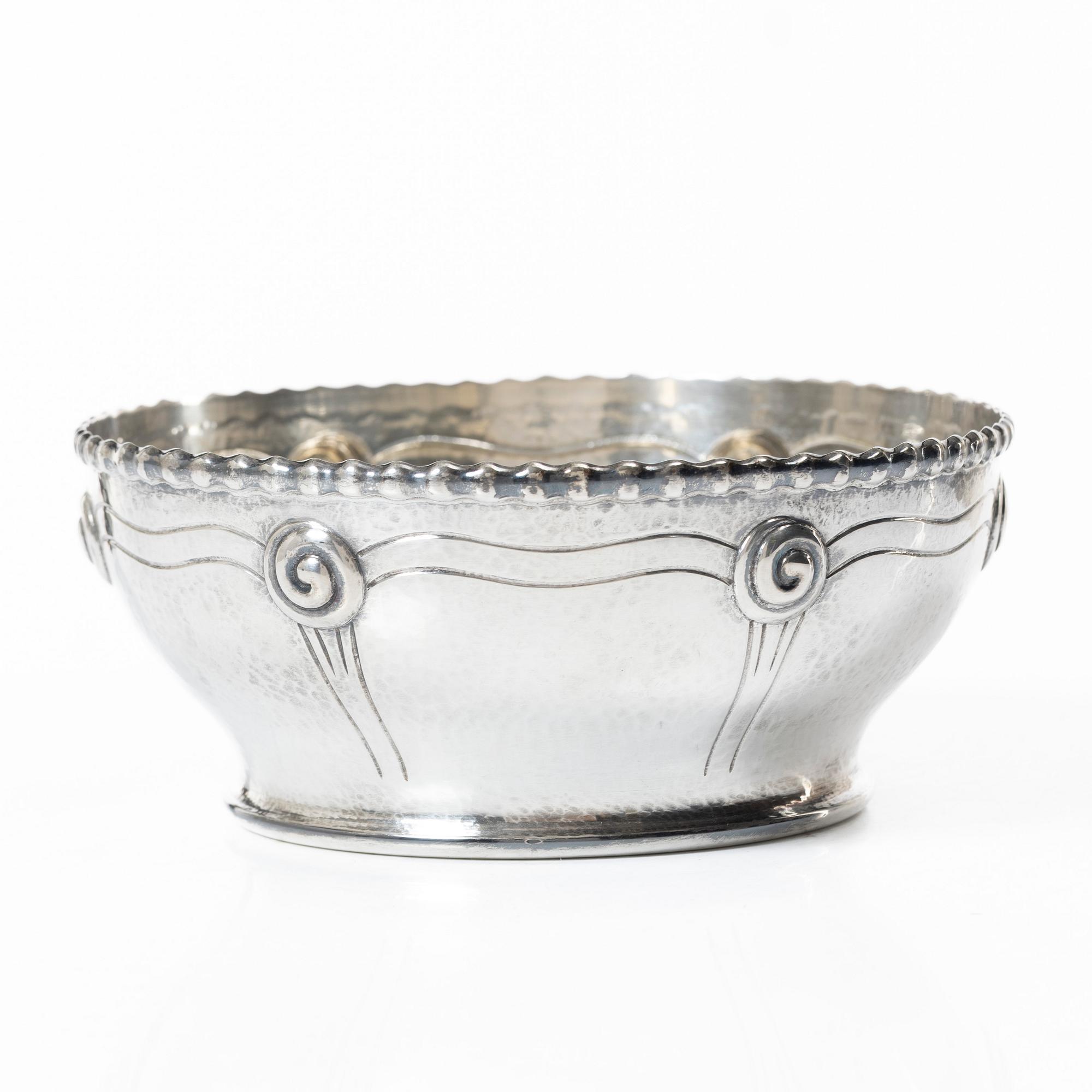 Fritz S Heimbürger, an Art Nouveau silver bowl, Denmark, 1916.