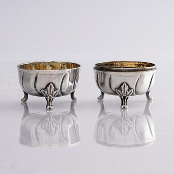 A pair of Swedish 18th century parcel-gilt silver travel salt-cellars, marks of Magnus Stråtin, Uddevalla 1774.