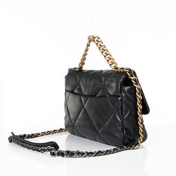 Chanel, bag, "19 Small Flap Bag", 2021.