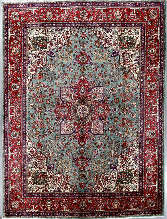 MATTA, old Täbris, 397x300 cm.