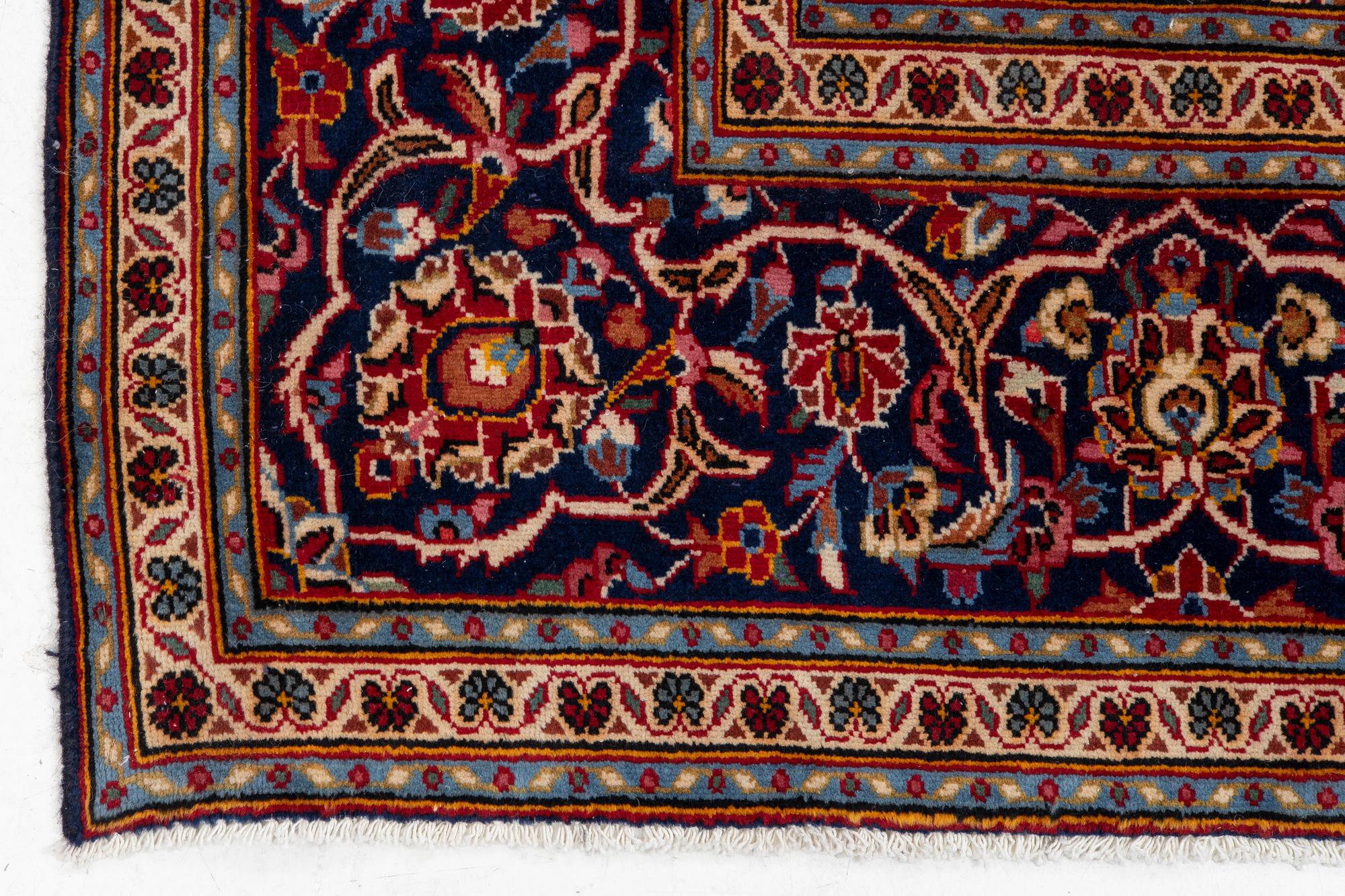 Carpet, Keshan, 310 x 198 cm.