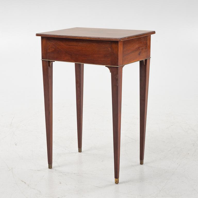 Bord, Sengustavianskt, omkring år 1800.