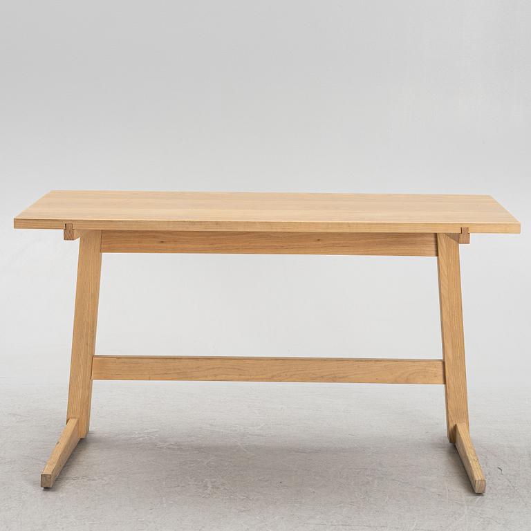 Dining table, manufactured at Sävar carpentry.