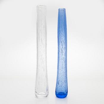 Tiina Nordström, konstglas, 2 st, signerade Tiina Nordström, Iittala/Nuutajärvi 1994.