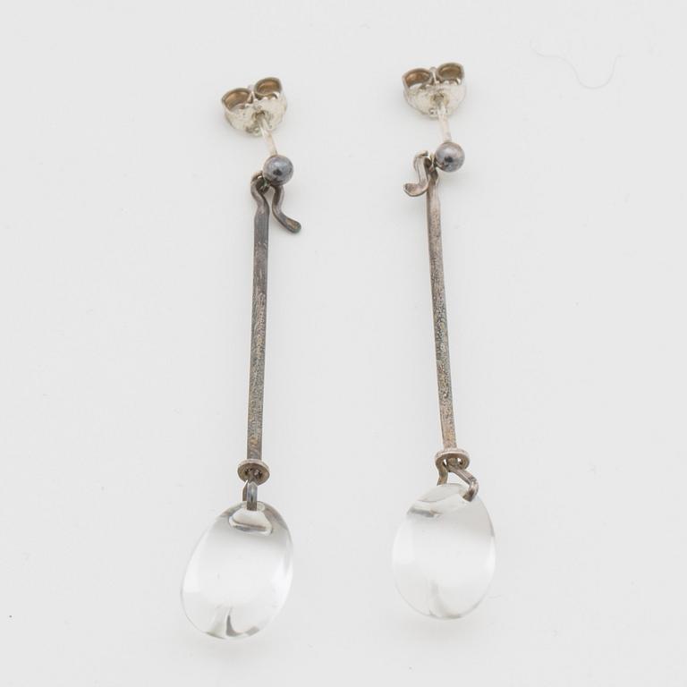 VIVIANNA TORUN BÜLOW-HÜBE, a pair of earrings, "Dew Drop" Georg Jensen, Denmark,