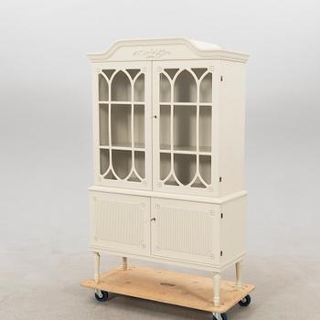 Display cabinet, Gustavian style, late 20th century.