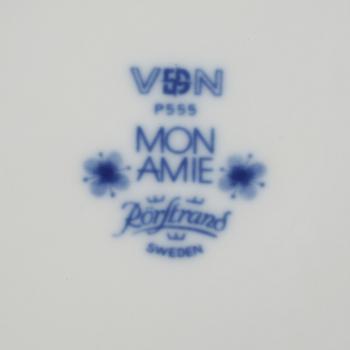 KAFFESERVISDELAR, 32 st, porslin, "Mon Amie", Marianne Westman, Rörstrand.