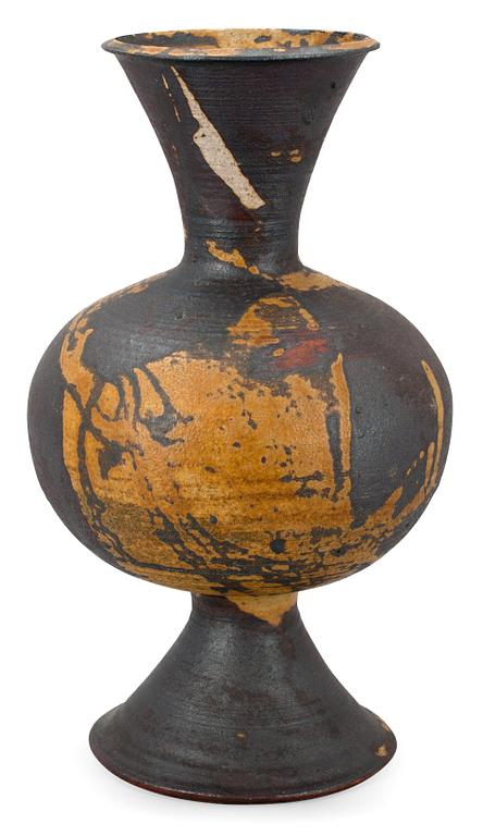 Kyllikki Salmenhaara, A CERAMIC VASE.