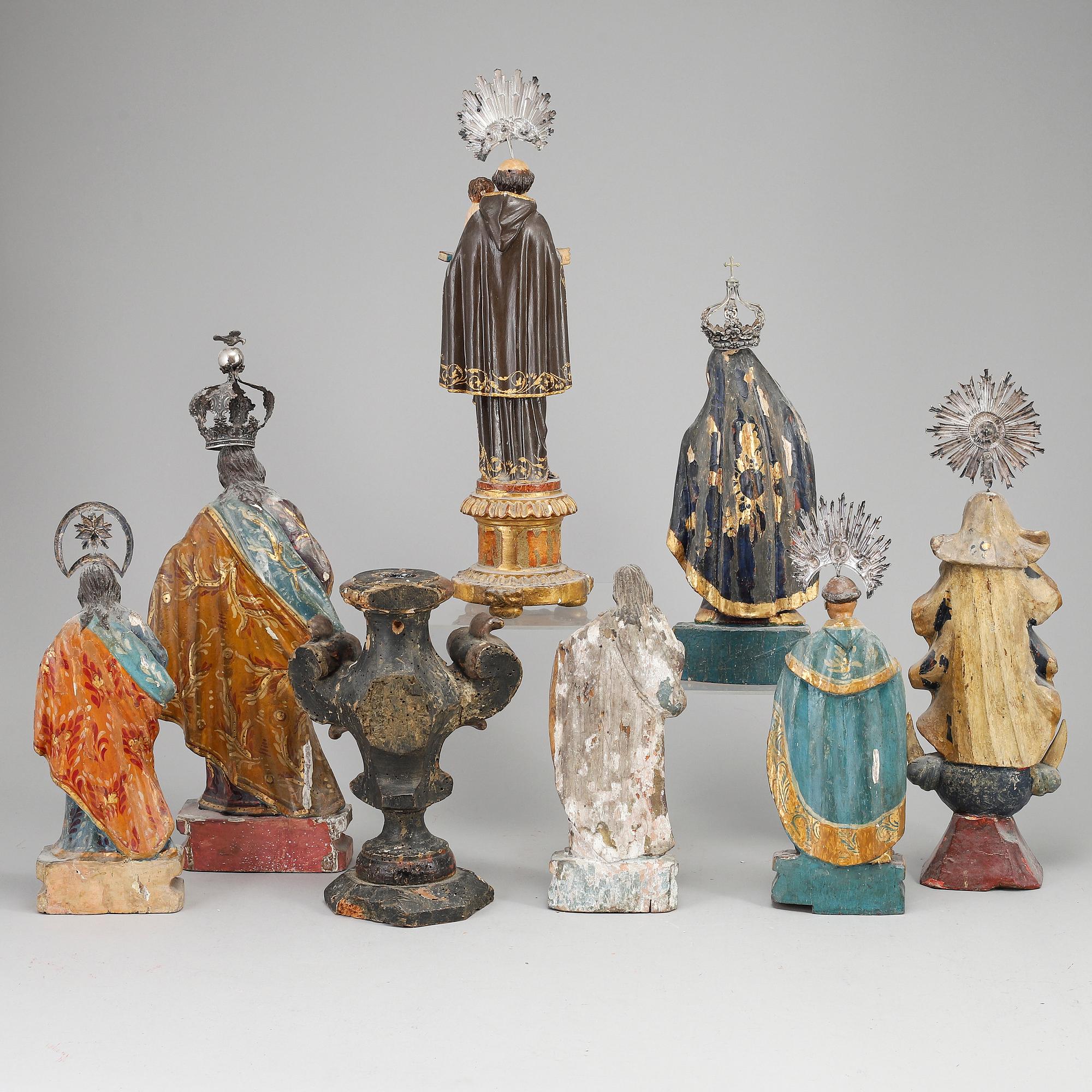 7 wooden figures, 18/19th Century.