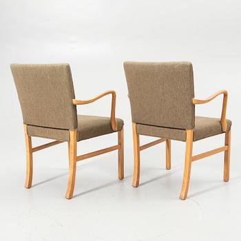 Ole Wanscher, Armchairs, 5, model “1752”, Fritz Hansen, 1940s.